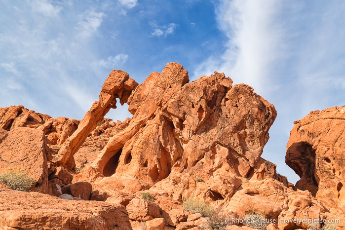 travelyesplease.com | Half a Day in Valley of Fire State Park- Best Hikes and Scenic Spots for a Short Visit