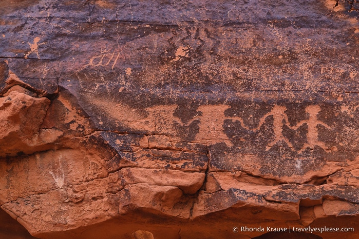 travelyesplease.com | How to Enjoy a Half-Day in Valley of Fire State Park- Best Hikes and Scenic Spots