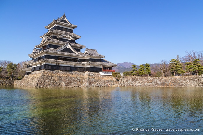 travelyesplease.com | Day Trip to Matsumoto Castle, Japan