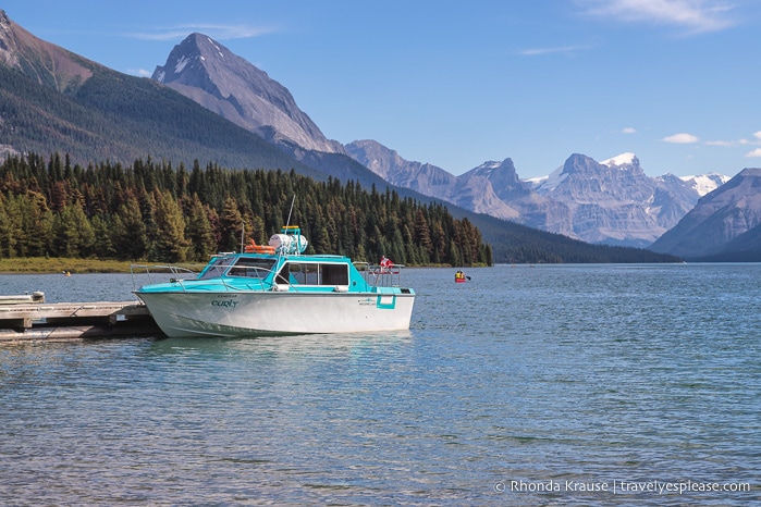 travelyesplease.com | Scenic Cruise on Maligne Lake - Jasper National Park, Canada