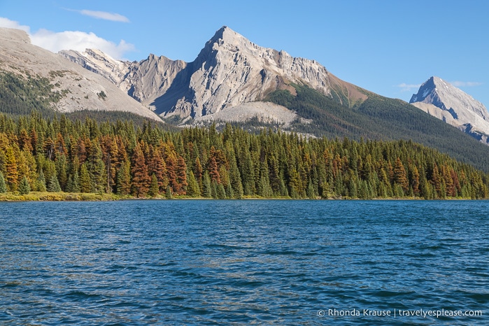 travelyesplease.com | Scenic Cruise on Maligne Lake - Jasper National Park, Canada