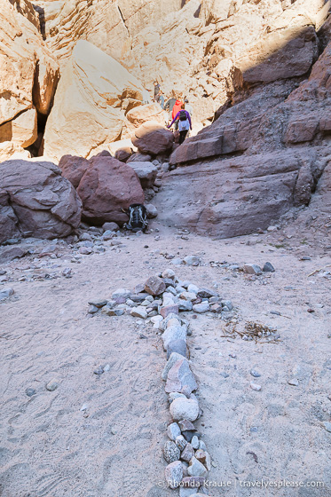 travelyesplease.com | Ladder Canyon and Painted Canyon Trail- A Unique Hike in the Mecca Hills, California