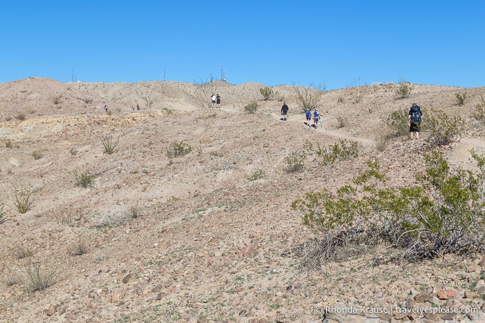 travelyesplease.com | Hiking Ladder Canyon Trail- Mecca, California