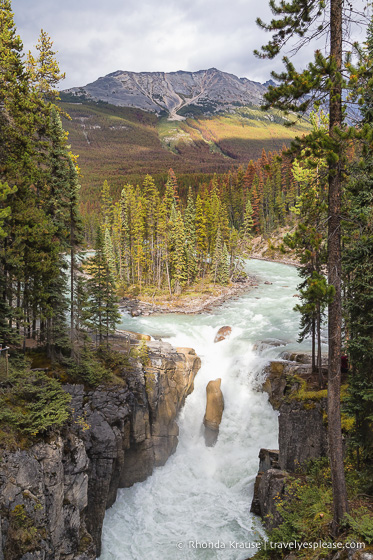 travelyesplease.com | Jasper National Park Bucket List- Things to Do and Places to Visit in Jasper