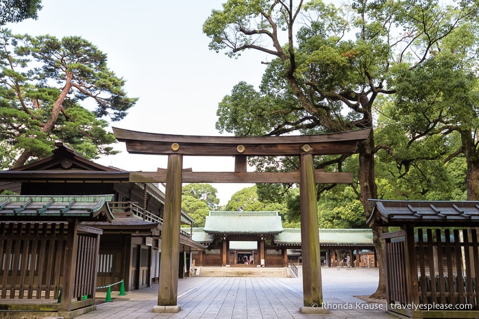 Best Shrines in Japan- My 8 Favourite Japanese Shrines to Visit