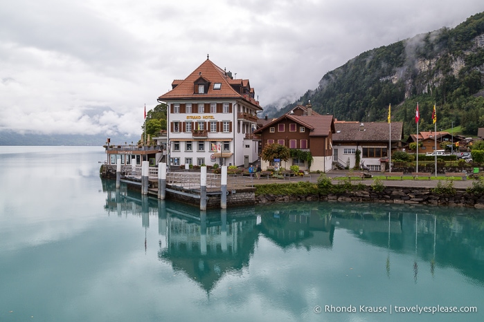 Strand Hotel in Iseltwald