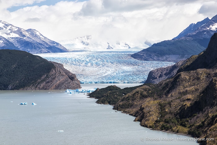 Lago Grey and Grey Glacier.