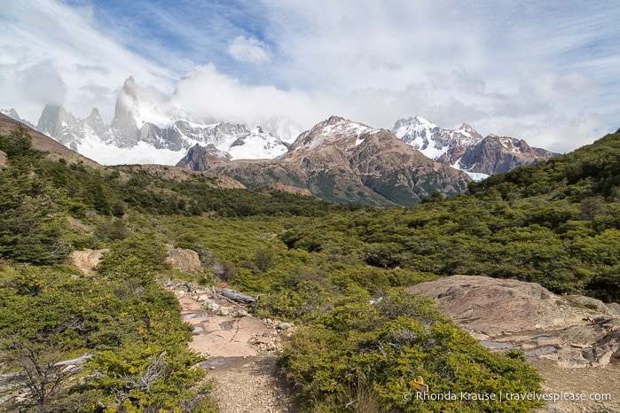 Sendero al Fitz Roy- hiking trail leading towards Mount Fitz Roy.