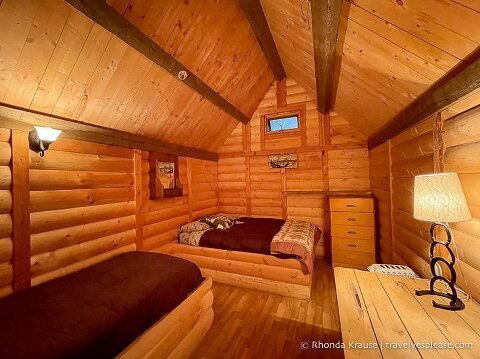 Interior of a cabin at Cabin at Sunset Guiding and Outfitters.