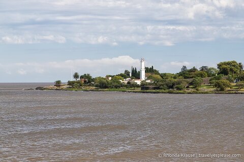 Rio de la Plata and the Colonia del Sacramento lighthouse.