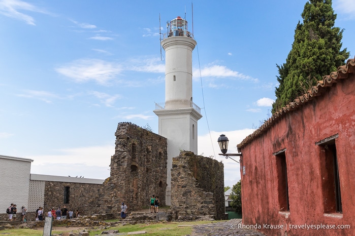 Colonia del Sacramento lighthouse. 