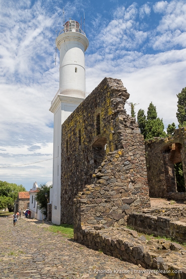 Colonia del Sacramento lighthouse and convent ruins.