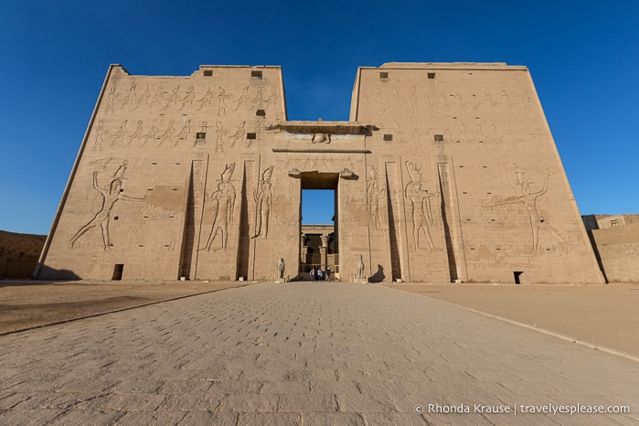 Sidewalk leading towards the entrance of Edfu Temple.