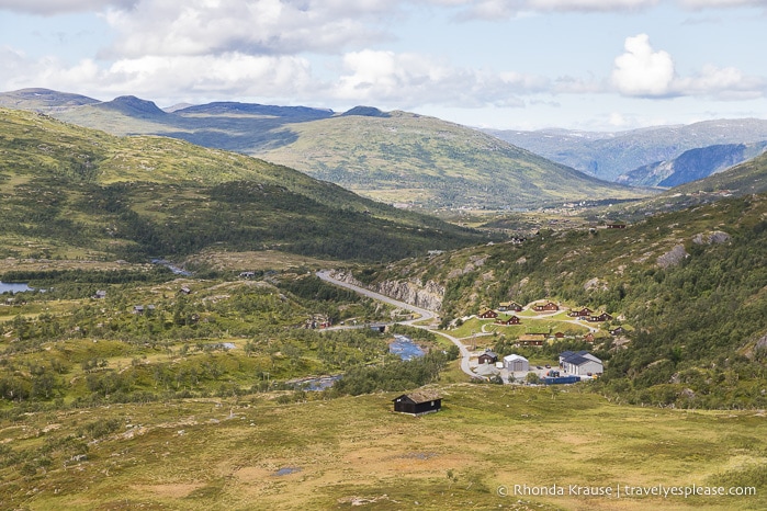 Hills seen from the Sysen Dam.