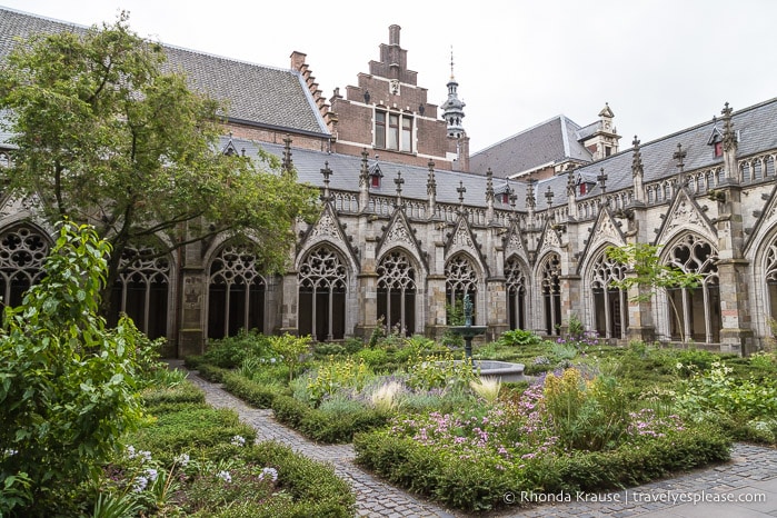 Cloister garden at the Dom Church.