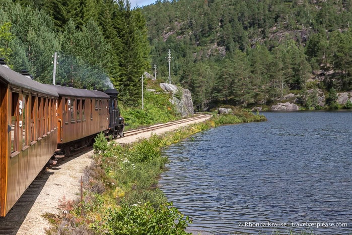 The Setesdal Vintage Railway beside the Otra River.